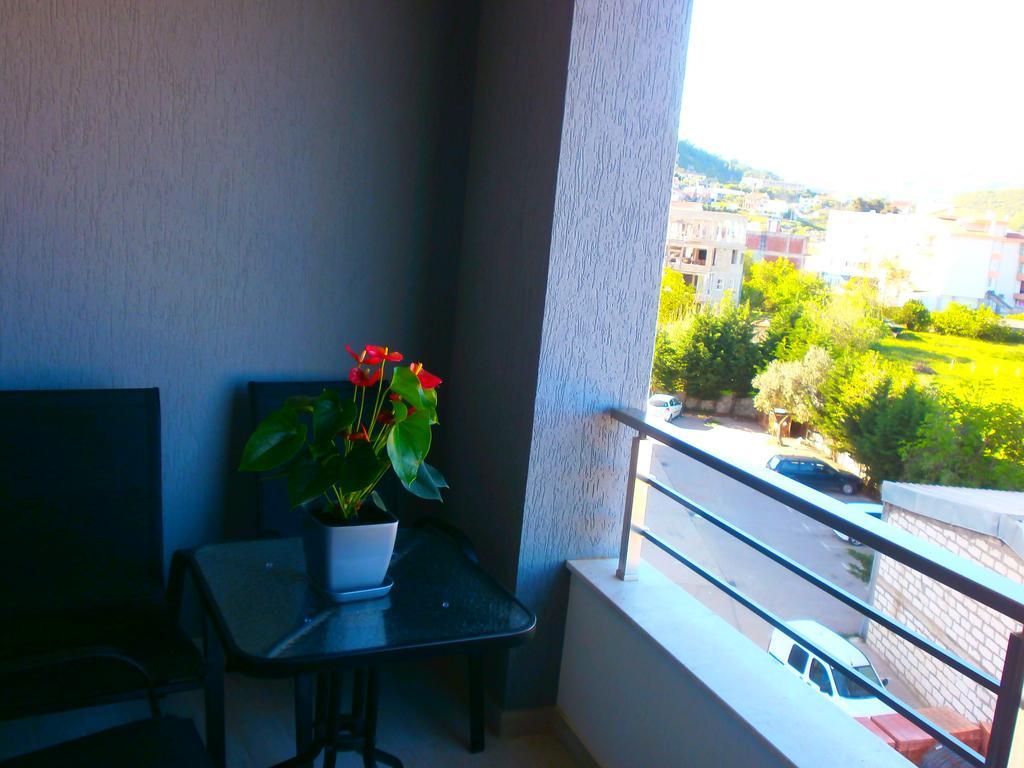 Apartman Dajana Ulcinj Exterior foto